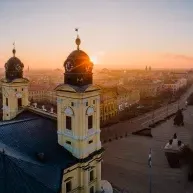 Debrețin
